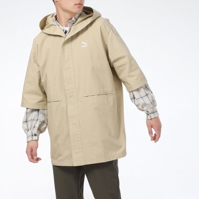 Chaqueta deportiva informal de manga corta con capucha holgada en beige