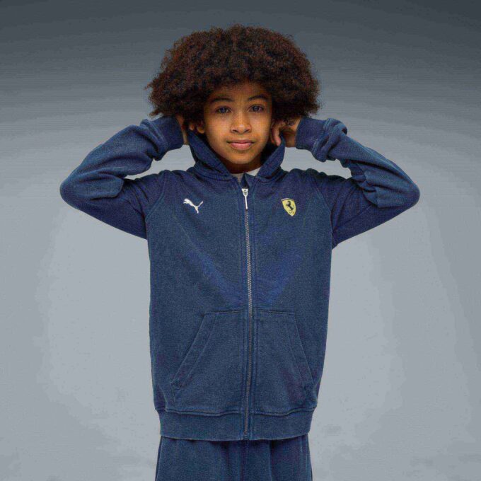 Chaqueta deportiva para niños grandes de la Scuderia Ferrari Chaqueta deportiva para niños grandes de la Scuderia Ferrari