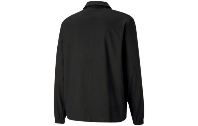 Chaqueta negra con el logotipo de Nu-tility