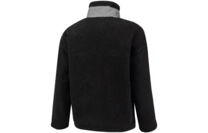 Chaqueta Sherpa con bolsillo de parche “Negra”