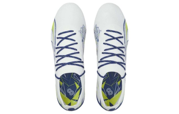 Christian Pulisic x Ultra Ultimate FG AG “Blanco Clyde Royal”