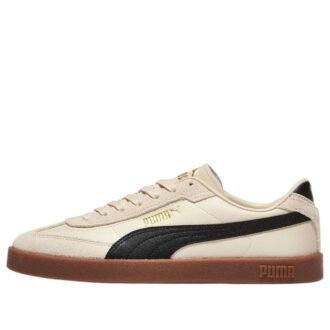 Club II Era “Beige Black Gum”