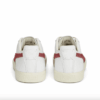 Clyde Base “Violeta de madera blanca”