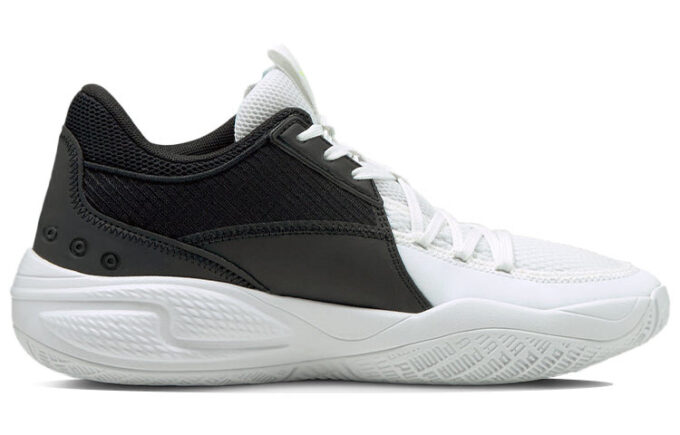 Court Rider I “Blanco Verde Resplandor”