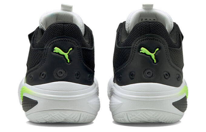 Court Rider I “Blanco Verde Resplandor”