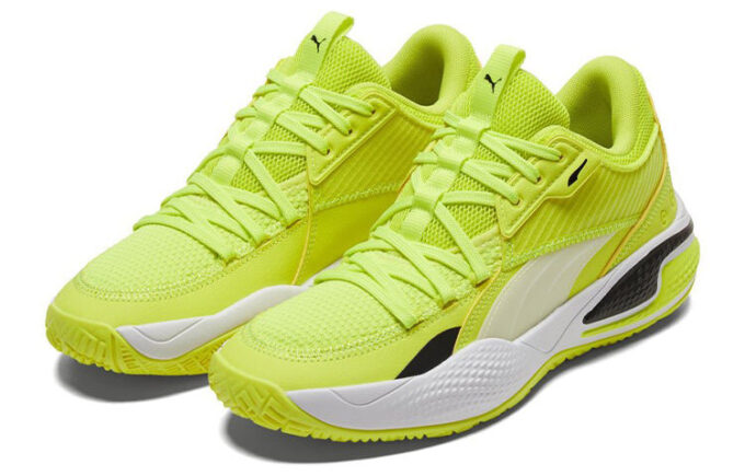 Court Rider I “Resplandor amarillo”