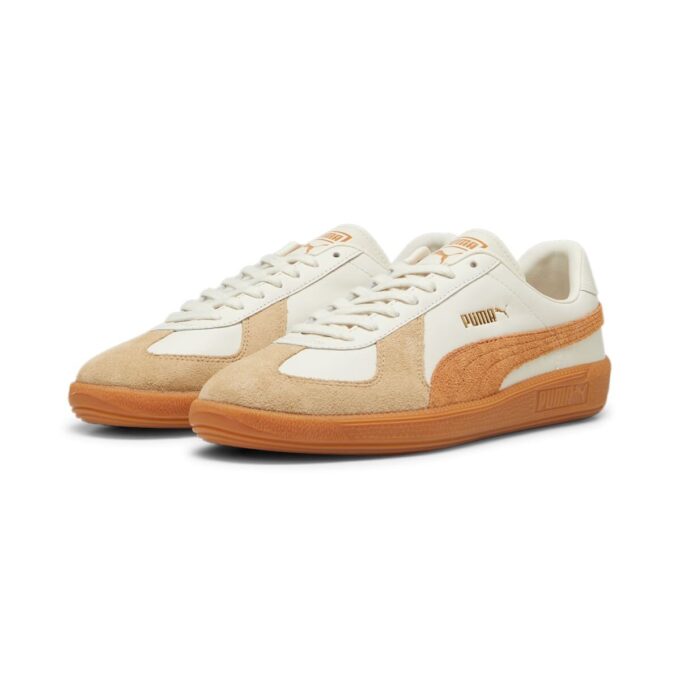 Entrenador del ejército “White Tan Gum”