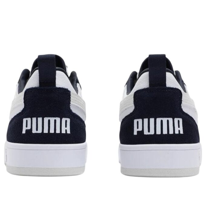 Estilo deportivo “Negro Blanco”