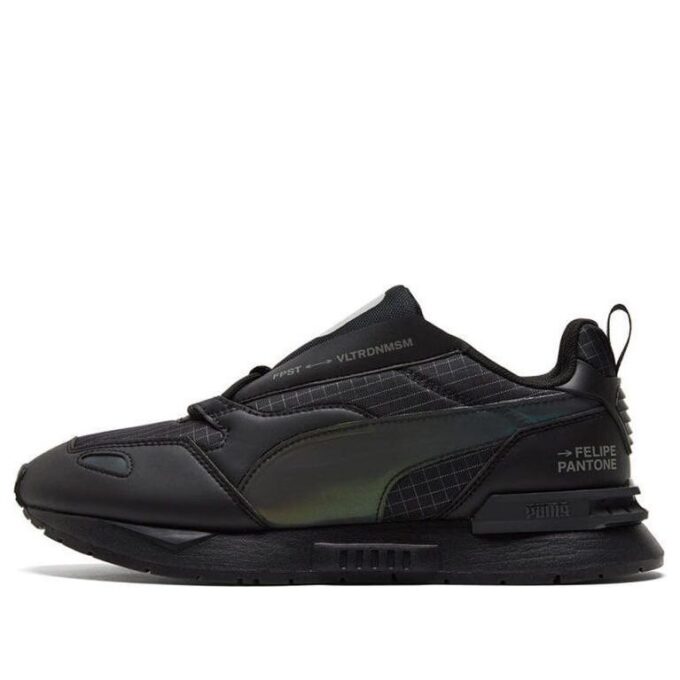 Felipe Pantone x Mirage Mox Tech “Negro iridiscente”
