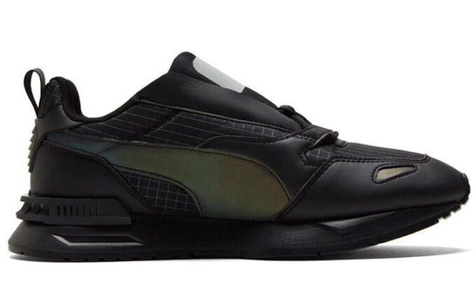 Felipe Pantone x Mirage Mox Tech “Negro iridiscente”