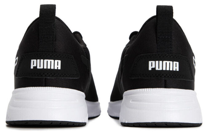 Flyer Flex Knit “Negro y blanco”