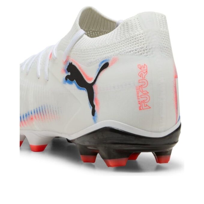 Future 8 Match “Blanco, negro, rojo brillante”