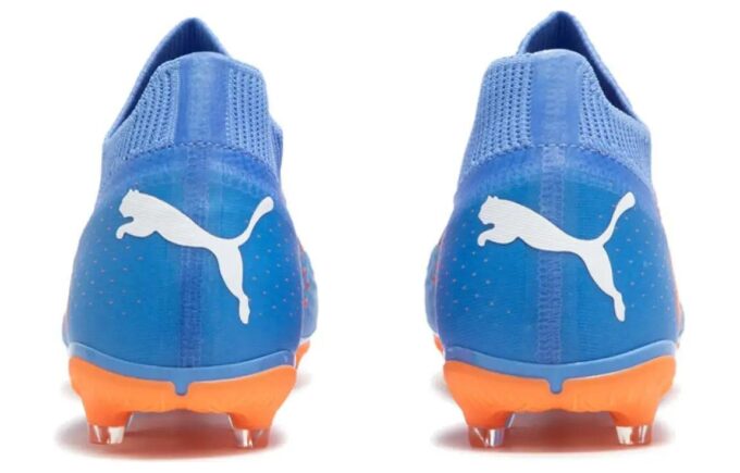 Future Match FG AG “Paquete Supercarga – Azul Brillante”