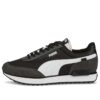Future Rider juega con “Black”