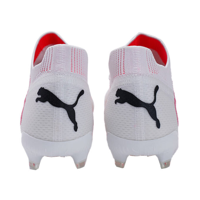 Future Ultimate FG/AG “Blanco-Negro PUMA-Orquídea Fuego”