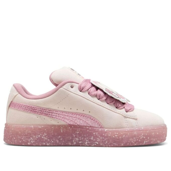 (GS) Suede XL “Hello Kitty y sus amigos Flor de Jazmín”