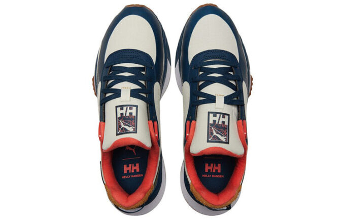 Helly Hansen x Wild Rider “Espárragos blancos azul intenso”