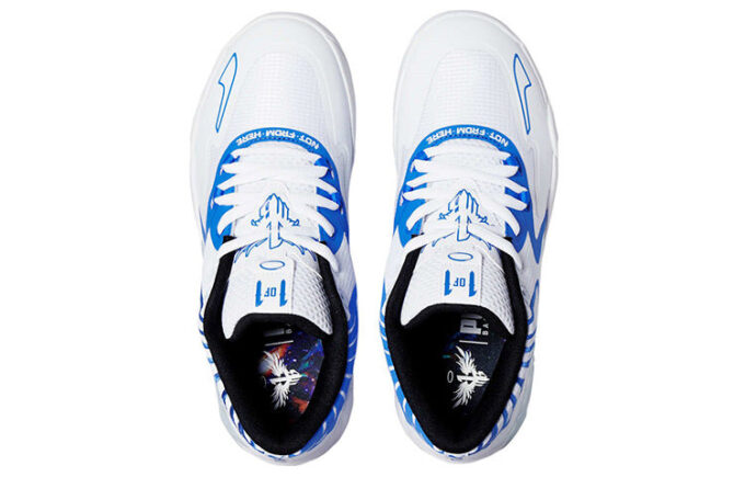 MB.01 Balón LaMelo bajo “Colores del equipo: Blanco Bluemazing”