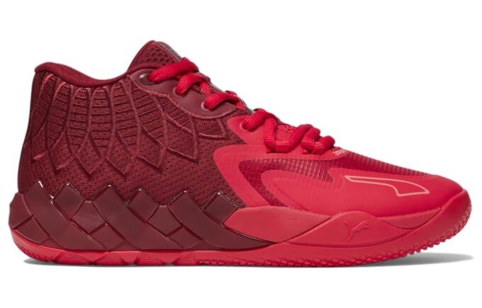 MB.01 “Colores del equipo: Rojo intenso”