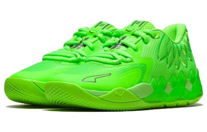 MB.01 Pelota LaMelo baja “Volt”