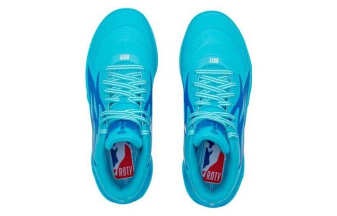MB.02 LaMelo Ball “Novato del Año”