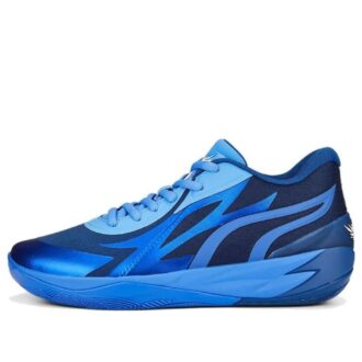 MB.02 Lo “Colores del equipo: Azul brillante”