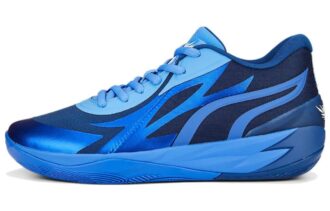 MB.02 Lo “Colores del equipo: Azul brillante”