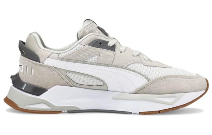 Mirage Sport en tonos tierra “Gris blanco”