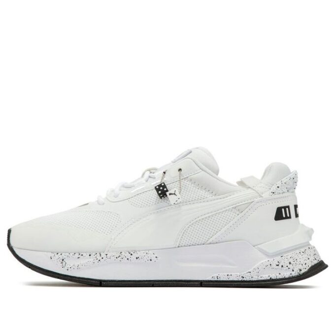 Mirage Sport Tech Chance “Blanco y negro”