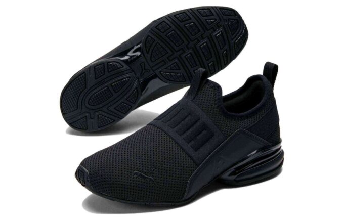 (Mujeres) Axelion Slip-On “Triple Black”