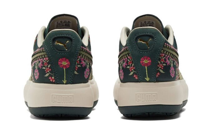 (Mujeres) Liberty of London x Suede Mayu “Floral”