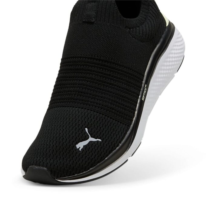 (Mujeres) Softride Pro Echo Slip-On “Negro Blanco”