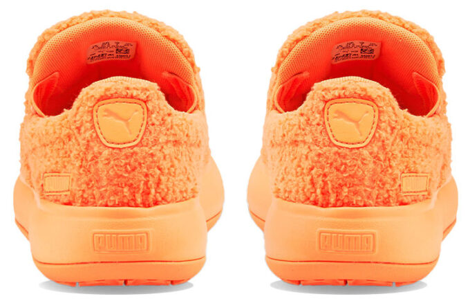 (Mujeres) Zapatillas sin cordones Mayu de gamuza “Teddy – Cítrico neón”