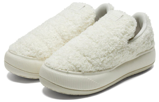 (Mujeres) Zapatillas sin cordones Mayu de gamuza “Teddy – Marshmallow”