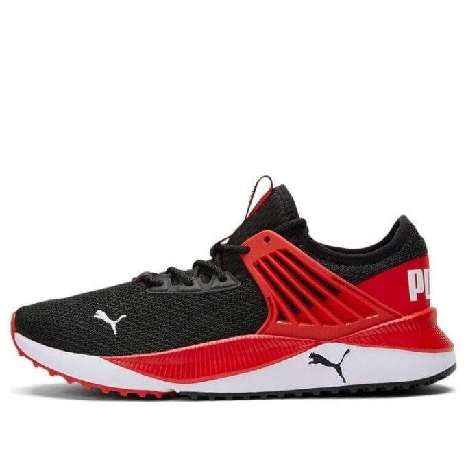 Pacer Future “Negro Rojo”