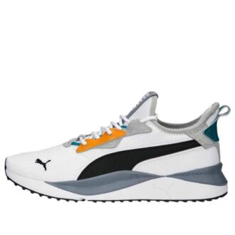 Pacer Future Street WIP “Blanco y negro”