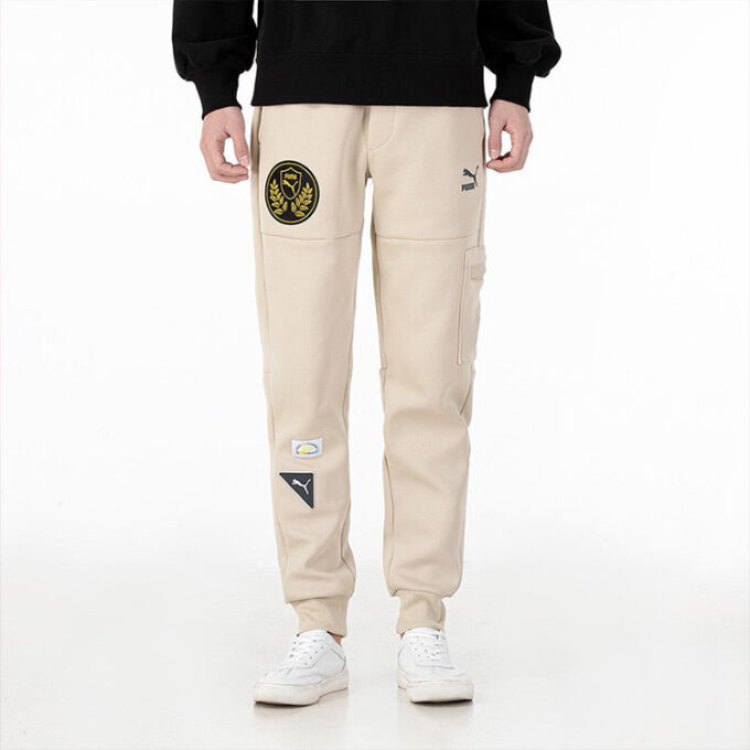 Pantalón deportivo de punto con insignia mixta “Beige”
