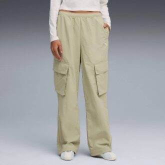 Pantalones cargo holgados para mujer: básicos de armario