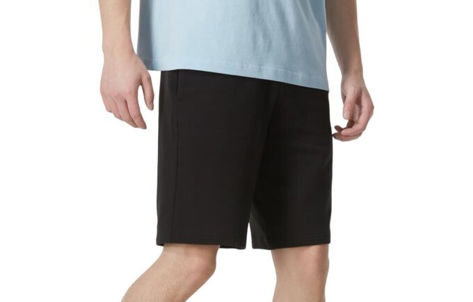 Pantalones cortos casuales con logotipo “Negro”