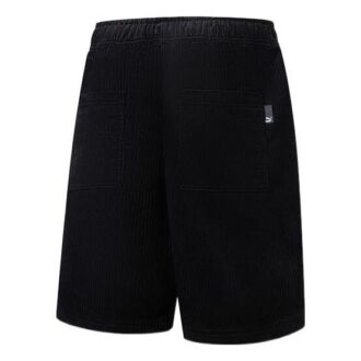 Pantalones cortos negros del centro de la ciudad
