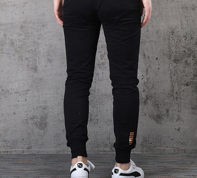 Pantalones deportivos de punto “Negro y blanco”
