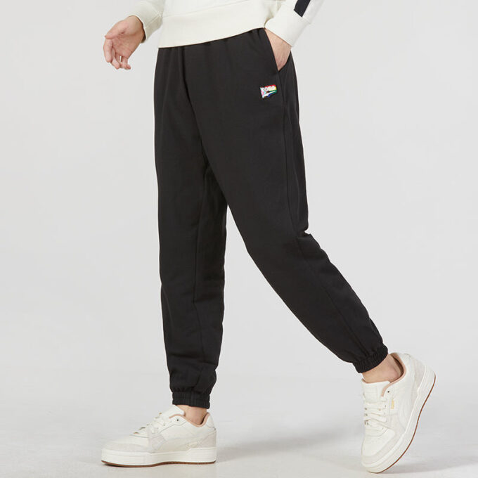 Pantalones deportivos Downtown Pride con logo Tr “Negro”