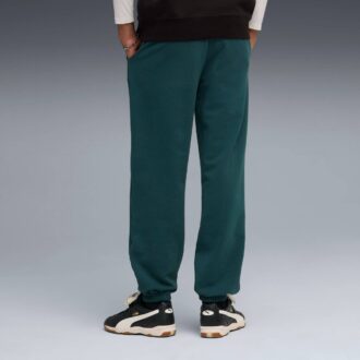Pantalones deportivos holgados para hombre: básicos de armario