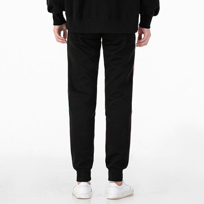 Pantalones deportivos icónicos T7 “Negro, Blanco y Azul”