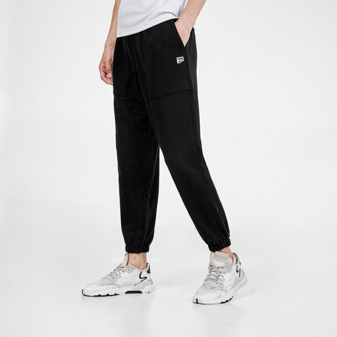 Pantalones deportivos negros