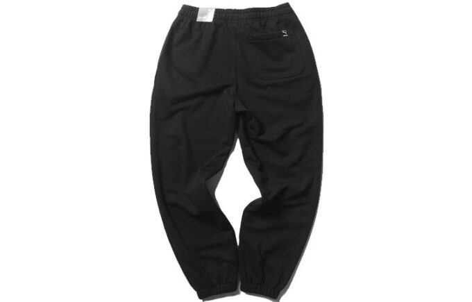 Pantalones Essentials “Negro”