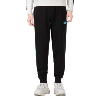 Pantalones negros con logo gráfico de tendencia