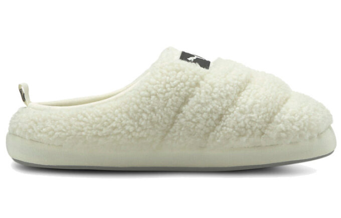 Pantuflas Scuff Sherpa “Blanco susurro”