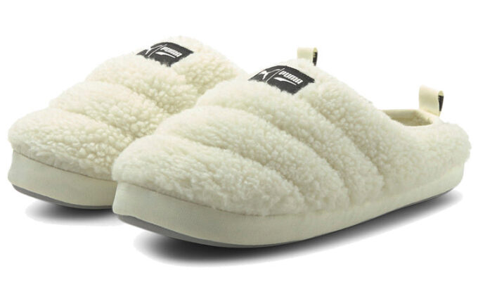 Pantuflas Scuff Sherpa “Blanco susurro”