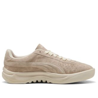 Paquete especial “Desert Sun” de PUMA x Scuderia Ferrari GV